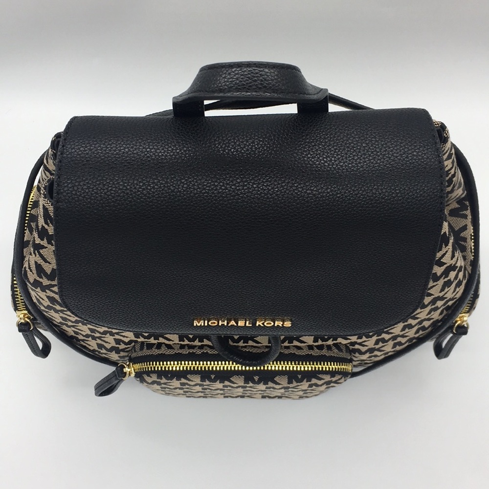 MICHAEL KORS ABBEY LG CARGO BACKPACK BG/BLK/BLK - Picture 5 of 8